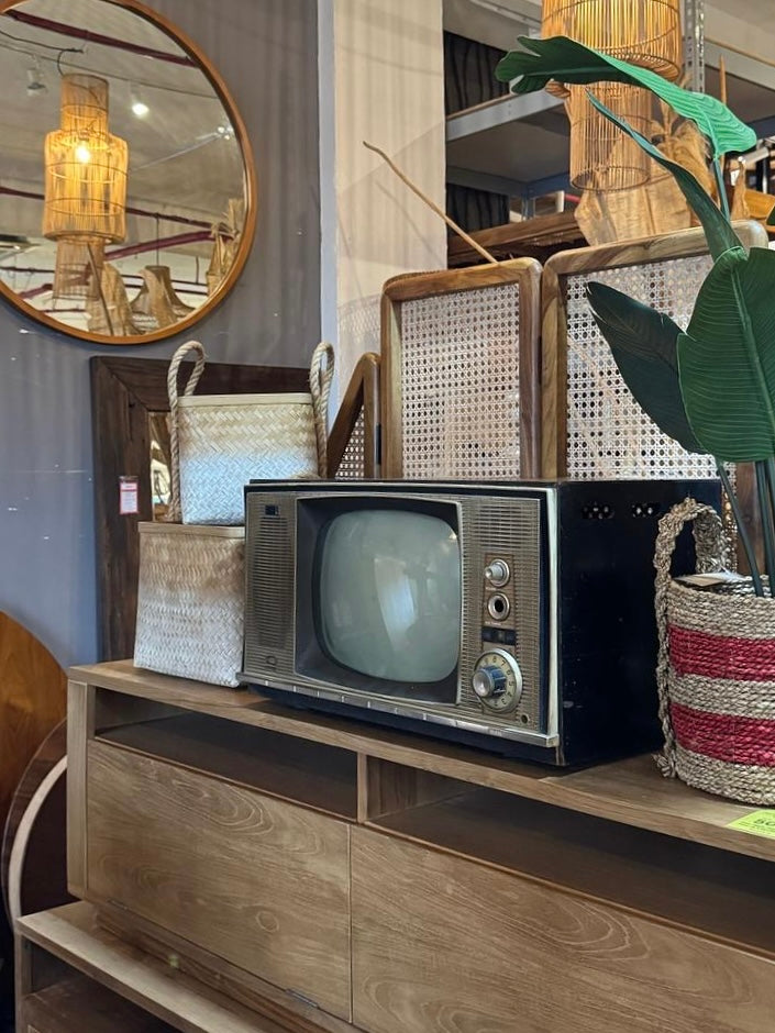 Vintage & Antiques